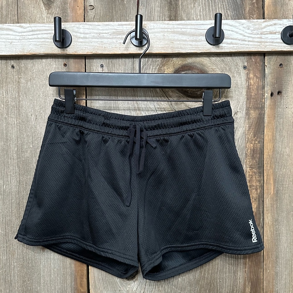 Reebok Active Shorts in Black Size Small